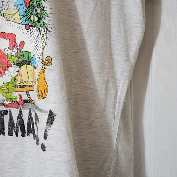 NWT How The Grinch Stole Christmas Light Heathered Gray Tee Plus Size XXL - Picture 4 of 8